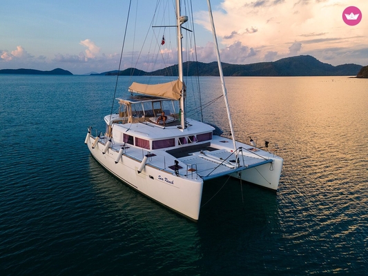 Yacht charter in Phuket · Lagoon — Lagoon 450 S (2017)